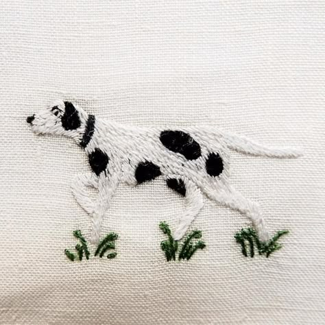 Embroidery Icons, Embroidered Animals, French Knot Stitch, French Knot Embroidery, Dog Embroidery, Embroidered Handkerchief, String Art Patterns, Embroidered Tote, Embroidery Videos