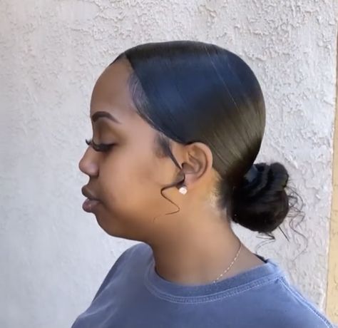 Low Bun Middle Part Black Women, Middle Part Bun Black Women, Sleek Low Bun Black Women, Sleek Bun Black Women, Middle Part Low Bun, Photoshoot Hairstyles, Pallet Room, Future Hairstyles, High Bun Hairstyles