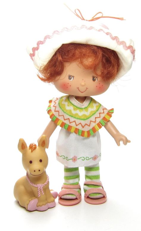 Vintage Cafe Ole Doll with Burrito Burro Strawberry Shortcake Doll 1979 Kenner Doll Cafe Ole Strawberry Shortcake, Vintage Strawberry Shortcake Aesthetic, Cafe Ole, Crocheted Things, Me Core, Strawberry Shortcake Doll, Vintage Strawberry Shortcake, Vintage Strawberry, Vintage Cafe