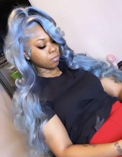 Blue Wig Black Women, Custom Color Wigs On Dark Skin, Wig Black Women Hairstyles, Wig Black Women, Salon Aesthetic, Baddie Hair, Teenage Hairstyles, Glamour Hair, Frontal Wig Hairstyles