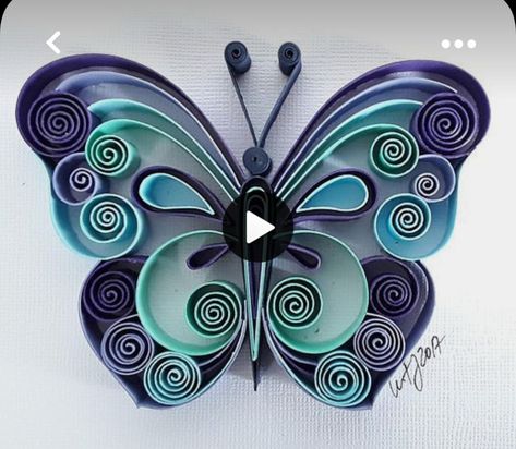 Paper Quilling Wall Art, Quilling Patterns Tutorials, Quilling Wall Art, Quilling Butterfly, Diy Quilling Crafts, Neli Quilling, Quilling Pattern, Quilling Animals, Paper Quilling Tutorial