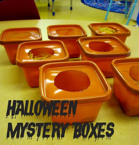 Fall 2011 025 Party Games For All Ages, Classroom Halloween, Fun Halloween Party Games, Games For All Ages, Halloween Mystery, Easy Halloween Party, Adult Party Themes, Halloween Games For Kids, Adult Halloween Party