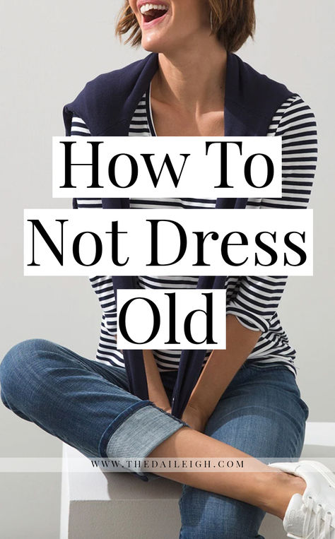 how to not dress old wardrobe Classic Wardrobe Basics, Gala Outfit, Clothes For Women Over 50, Summer Outfits Women Over 40, Over 60 Fashion, Summer Dresses For Wedding Guest, Fashion Fail, Short Hair Over 60, 60 Fashion