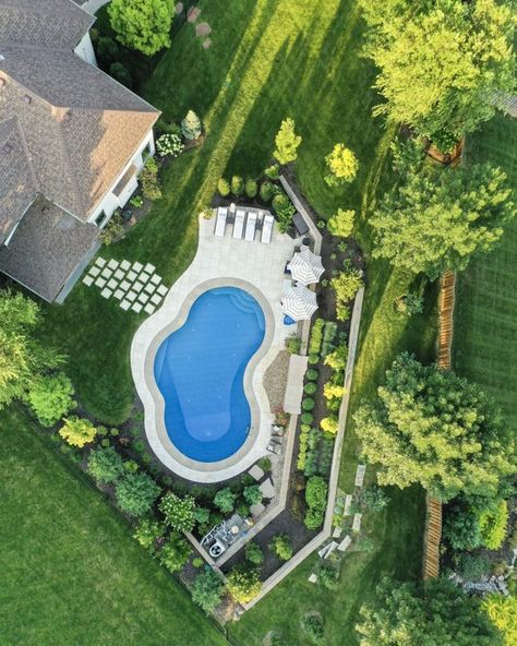 An overhead image of our backyard, landscaping, and pool! #pool #backyard #poolside #landscaping Poolside Landscaping, Traditional Farmhouse Decor, Decoraciones Ramadan, Home Goals, Blue Gray Paint Colors, Life On Virginia Street, Blue Gray Paint, Pool Backyard, Pool Pool