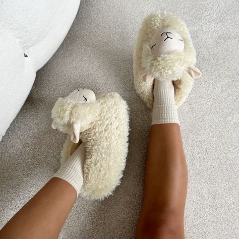 New Shoes | The Latest Women's Shoes for Women | SIMMI London Cute Slippers Fluffy, Woman Code, Llama Costume, Diy Hair Conditioner, Novelty Slippers, Cozy Slippers, Clothing Guide, Fluffy Slippers, Black Weave