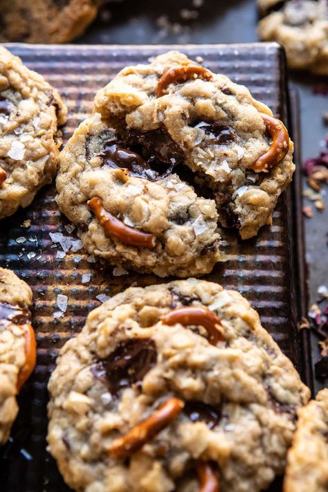 Salted Pretzel Cowboy Party Cookies | halfbakedharvest.com #cookies #chocolate Treats With Pretzels, Basic Chocolate Chip Cookies, Half Baked Harvest Recipes, Pretzel Cookies, Salted Pretzel, Cowboy Cookies, Party Cookies, Chocolate Crunch, Harvest Recipes