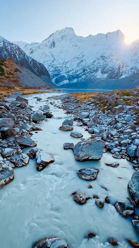 Travel New Zealand With Me on Instagram: “Near Twizel you’ll find one of the most magnificent blue lakes in New Zealand, Lake Ruataniwha 🐬💦🐟 Who would you love to #explore here…” Winter In New Zealand, New Zealand Winter Aesthetic, New Zealand Snow, New Zealand Winter, Android Widgets, Travel New Zealand, New Zealand Landscape, Coconut Rice, Beautiful Places On Earth