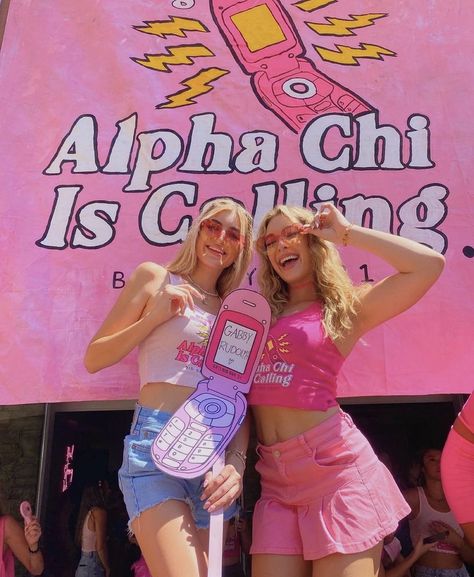 Lizzie Mcguire Bid Day Theme, 90s Bid Day Theme, Y2k Rush Theme, Y2k Sorority Theme, Bud Day Themes, 2000s Bid Day Theme, Y2k Bid Day, Bid Day Themes Unique, Bidday Themes