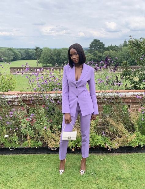 Suit Colors Women, Lavender Suit Women, Women Pastel Outfit, Purple Pant Suit, Pastel Pantsuit, Colorful Pantsuit, Pastel Outfits Black Women, Purple Suit Women, Pant Suit For Women