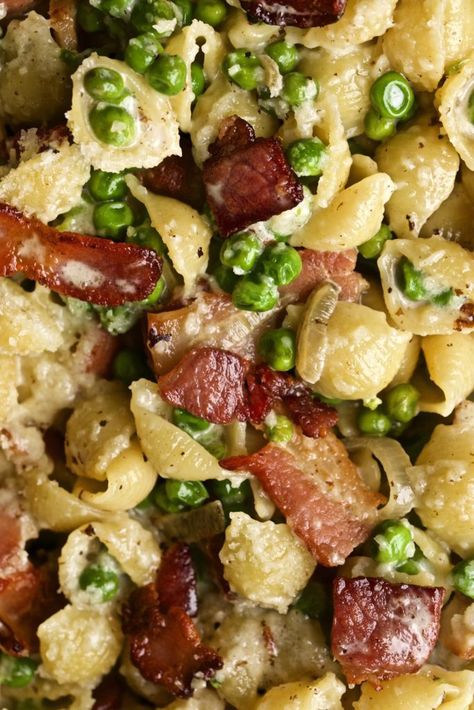 Creamy Pasta Shells with Sweet Peas and Bacon | CucinaByElena Peas And Bacon, Easy Beef Recipes, Shell Pasta, Smoked Salmon Pasta, Mascarpone Recipes, Pasta Varieties, Pasta Salad With Tortellini, Easy Pasta Dinner, Easy Pasta Salad Recipe