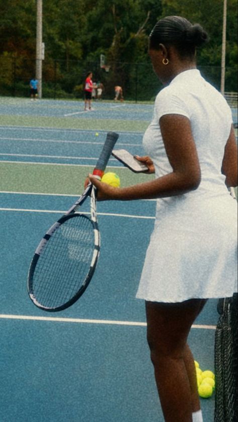 Tennis outfit , tennis dress, tennis aesthetic, tennis oldmoney, tennis vintage Tennis Vintage Aesthetic, Tennis Summer Aesthetic, Tennis Asethic, Tennis Aesthetic Black Woman, Tennis Black Women, Tennis Outfit Black Women, Playing Tennis Aesthetic, Vintage Tennis Aesthetic, Fitness Aesthetic Black Women