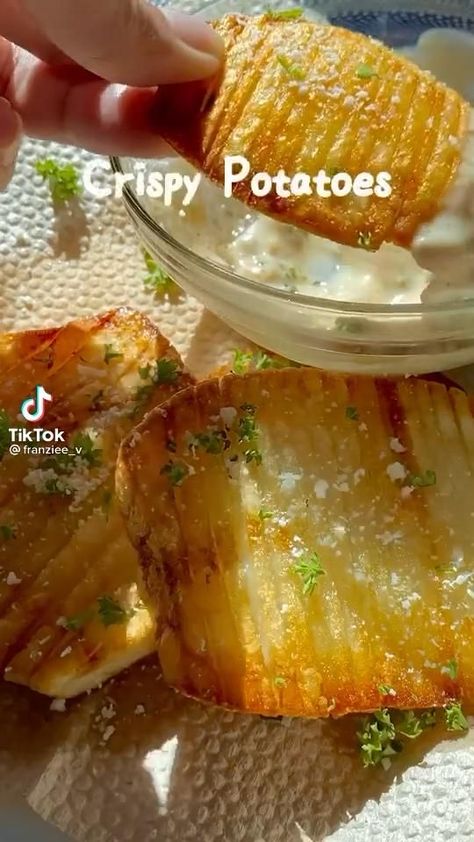 First Watch Recipes, Kuih Lapis, School Edition, Healthy Homemade Recipes, Yummy Comfort Food, Crispy Potatoes, Sweet Snacks Recipes, Delicious Snacks Recipes, Food Recepie