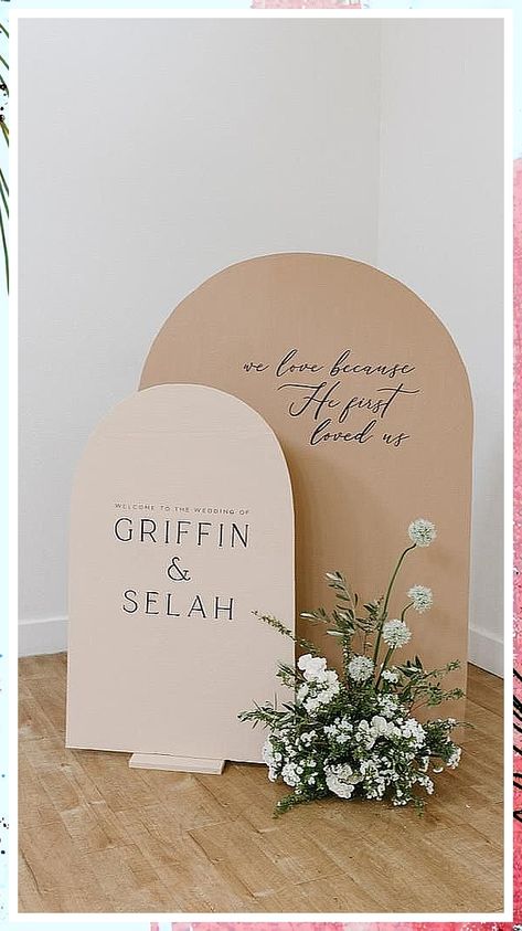 Wedding Welcome Sign - Hurry! Dont miss out on the latest and greatest deal. Check it out NOW! Welcome Sign For Wedding Entrance, Bosveld Troue, Engagement Party Fall, Arch Wedding Sign, Fairytale Princess Wedding, Party Rental Business, Reception Poster, Reserved Wedding Signs, Wedding Entrance Sign