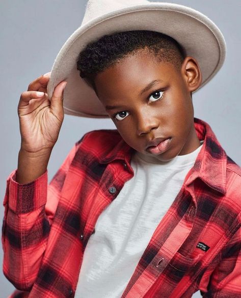 Caleb Elijah Age, Biography, Wiki, Height, Parents, Net Worth, Image & More Gucci Love Parade, Famous Comedians, Love Parade, Talent Agent, American Children, Kevin Hart, Celebrity Trends, Child Actors, Actor Model