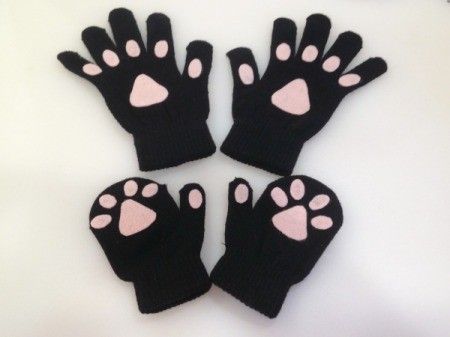 Felt Kitty Tail and Paws | ThriftyFun Diy Cat Paws Gloves, Homemade Cat Costume, Felt Kitty, Cat Costume Kids, Cat Costume Diy, Kitty Costume, Crochet Cup Coaster, Gloves Diy, Black Cat Costumes