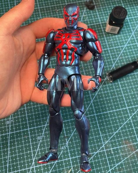 ZIMO子墨 on Instagram: "#mafex custom spideman2099 #custom #mafexspiderman #figure 1/12" Mafex Action Figures, Action Figures Photography, Spider Man Action Figures, Mafex Spiderman, Action Figure Photography, Custom Spiderman, New Spiderman Movie, Spiderman Action Figure, Spiderman Comic Art