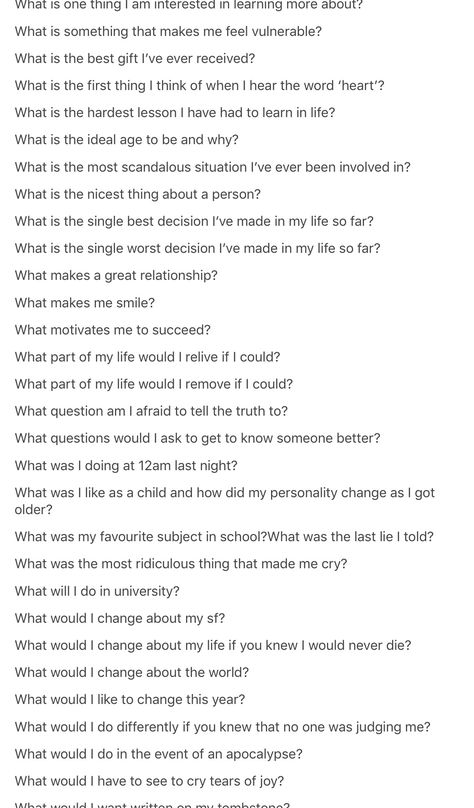 Questions Spicy, Truth Or Truth Questions, Deep Conversation Topics, Partner Questions, Questions To Get To Know Someone, Deep Questions To Ask, Truth Or Dare Questions, Journal Questions, Truth And Dare