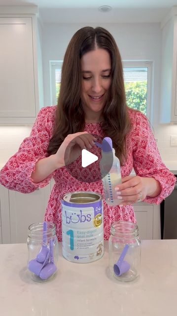 Kate Bast | The Bast Family on Instagram: "A parent hack I wish I knew sooner with @aussiebubsofficial ✨ Save up your scoopers so you don’t lose count of how many scoops of formula you have used! This is such a lifesaver, especially for when you’re 😴 

We’ve been combo feeding our daughter and this is why we picked Aussie Bubs:
- No GMOs, corn syrup, maltodextrin, artificial colors or flavors - we love how clean the ingredients are! 
- Owned and operated manufacturing 
- Clean Label Project Certified 

#aussiebubspartner #parenthack #babyhack #toddlerhack #parentsofinstagram #feedingbabies" Combo Feeding, Toddler Hacks, Clean Label, I Wish I Knew, Baby Hacks, Life Savers, Corn Syrup, Parenting Hacks, Syrup