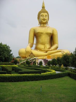 Thailand's Biggest Buddha – Tambon Phai Cham Sin, Thailand - Atlas Obscura Great Buddha Of Thailand, Golden Buddha, Amitabha Buddha, Buddha Temple, Buddha Teachings, Gautama Buddha, Big Buddha, Buddhist Monk, Buddha Image