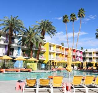 Greater Palm Springs Hotels, Restaurants, Things to Do & Events Palm Springs Pool, Palm Springs Bachelorette Party, Colorful Coastal, Palm Springs Bachelorette, Pool Day, Spring Photos, Pool Days, Sims House, New Wall