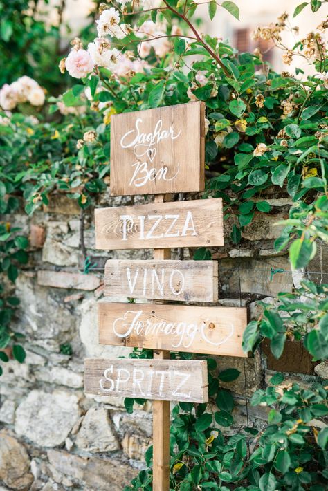 Tuscany Wedding Theme, Italian Bridal Showers, Rustic Italian Wedding, Vintage Italian Wedding, Tuscan Inspired Wedding, Italian Inspired Wedding, Italian Party, Welcome Dinner, Italian Theme