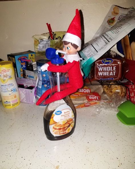 Elf Ideas Easy, Awesome Elf On The Shelf Ideas, Elf Activities, Elf Props, Xmas Elf, Elf Antics, Elf Fun, Buddy The Elf, Elf On The Shelf Ideas