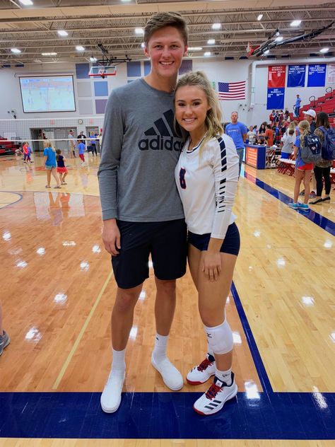 Love when he comes to my volleyball games!! Volleyball Couples Boyfriends, Cute Couple Pics Volleyball, Volleyball Couples Relationship Goals, Boyfriend At Volleyball Game, Volleyball Girlfriend Boyfriends, Basketball Bf And Volleyball Gf, Cute Couple Pics Basketball Game, Volleyball Couple Pictures, Volleyball Gf And Football Bf