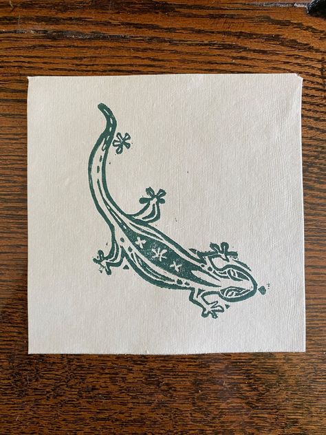 Arizona lizard linocut print, gecko block print, southwestern vintage print, hand printed lizard | MakerPlace by Michaels Clothes Art, Linoleum Print, Lino Art, Lizard Print, Lino Cut, Lino Print, Linocut Prints, Tshirt Design, Hand Print