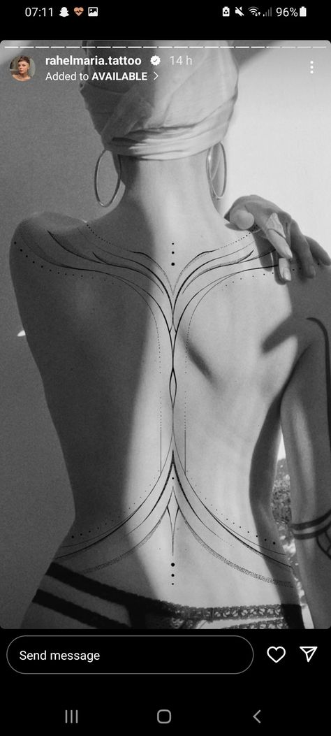 Abstract Tattoo Designs Minimalist, Abstract Line Back Tattoo, Abstract Spine Tattoo, Abstract Tattoo Back Women, Female Fine Line Back Tattoo, Womens Fine Line Back Tattoo, Whole Back Tattoo Women, Collar Bone Tattoo, Shoulder Tattoos For Women