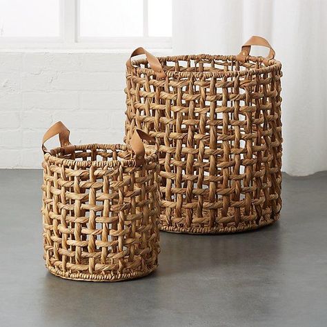 Links Natural Hyacinth Leather Handles Baskets Contemporary Baskets, Modern Baskets, Diy Rope Basket, Natural Baskets, Woven Baskets, Rope Basket, Diy Storage Furniture, Crochet Basket, Diy Outdoor Furniture