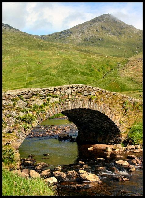 Nature's stone at work (Scotland) Oban Scotland, Nik Naks, Old Bridges, Stone Bridge, Green Mountain, Scotland Travel, Covered Bridges, Second Chance, Best Photos