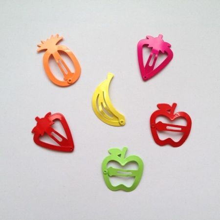 hello shiso fruit snap clips Fruit Snap, 2000 Style, Handmade Hair Clips, Headbands For Girls, Rose Blush, Handmade Hair Accessories, Snap Clips, Mini Fashion, Barrettes