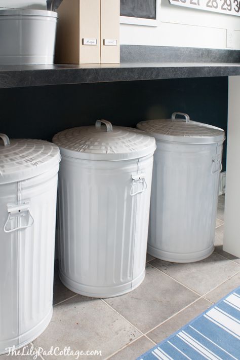 DIY Industrial Styled Recycle Bins ! Navy Laundry Room, Fashion Recycling, Primitive Laundry Rooms, Lilypad Cottage, Recycle Bins, Recycling Storage, Laundry Room/mud Room, Laundry Hampers, Basement Laundry Room