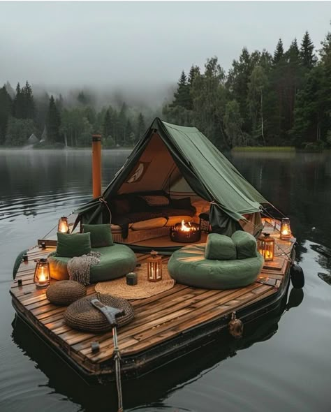 Glamping Cabin Interior, Camp Cabin, Cool Projects, Camping Inspiration, Hemma Diy, Body Of Water, Luxury Camping, Floating House, Camping Glamping