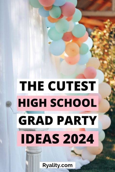 These diy high school graduation party ideas are actually genius High School Party Themes, High School Grad Party Ideas, High School Graduation Ideas, High School Graduation Party Favors, High School Graduation Party Food, High School Graduation Party Themes, High School Grad Party, Grad Party Centerpieces, High School Graduation Party Ideas