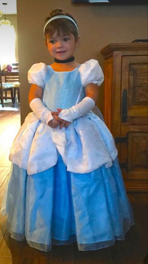 Cinderella Dress Up, Birthday Costume, Cinderella Birthday Party, Cinderella Dress, Kids Wear Girls, Cinderella Costume, Frozen Costume, Cinderella Birthday, Birthday Fashion