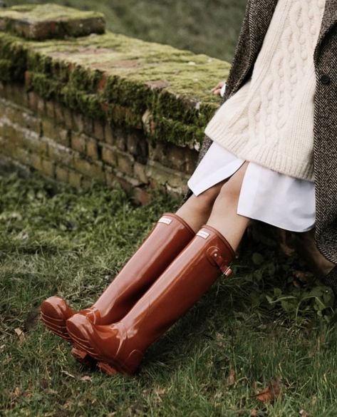 Wellies Outfit, Countryside Outfit, Rain Boot Outfit, Countryside Fashion, Hunter Boots Outfit, Wellies Boots, Wellington Boot, Boots Outfit, Hunter Boots