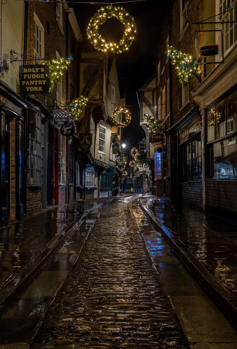 Home / Twitter York Shambles, The Shambles, University In England, England Aesthetic, York Uk, Medieval England, York England, Z Photo, Christmas Travel