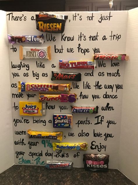 Using candy bars and crafty sticker letters , I created this unique candy and chocolate bar birthday card for my boyfriend’s birthday. Candy Bar Birthday Card, Card For My Boyfriend, Birthday Chocolate Bar Card, Canadian Chocolate Bars, Candy Poster Board, Candy Bar Poems, Candy Birthday Cards, Big Birthday Cards, Sticker Letters