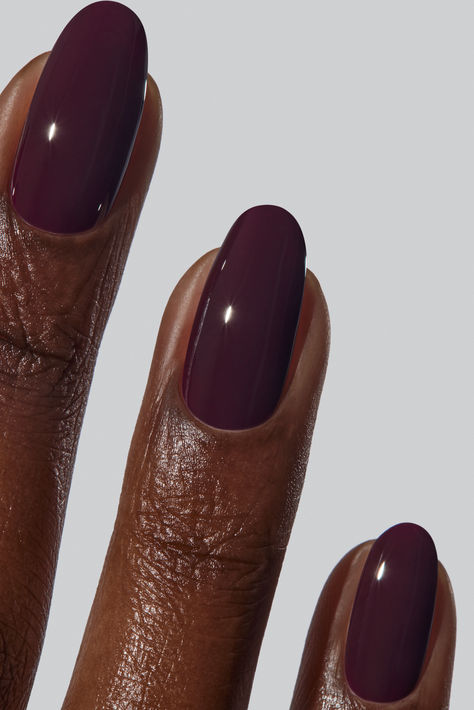 Inspired by the cult-classic “It Lip” with enduring popularity, further hyped up by the recent slew of viral TikTok videos. A creamy, dark purple colour with a touch of burgundy for the perfect classy fall nails. Wine Colored Nails, Raspberry Nails, Dark Color Nails, Fat Fingers, Classy Fall Nails, Plum Nails, Dark Red Nails, Fall Nail Trends, Nail Colour