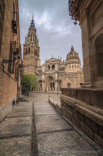 spain-2012-59 | Flickr - Photo Sharing! Toledo Cathedral, Travel In Spain, Planting Design, Toledo Spain, Verona Italy, Venice Travel, Southern Europe, Beautiful Castles, Spain And Portugal