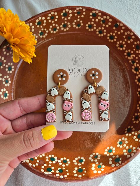 Polymer Clay Earring backs: Stainless Steel / Hypoallergenic (All pieces are handcrafted; therefore, they may have small variations and slight imperfections.