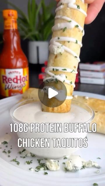 High Protein Recipes on Instagram: "108g Protein Buffalo Chicken Taquitos 🔥
By @michaelkory 

✅ Ingredients:
8oz shredded cooked chicken breast (225g)
1 cup fat-free mozzarella (110g)
1/4 cup whipped cream cheese (40g)
1/2 cup buffalo hot sauce (120ml)
1 tbsp ranch powder (10g)
1/2 tsp salt & pepper
6 flour tortillas (190g) *I used fajita sized*

💪 Macros for entire recipe:  1,070 calories, 22g fat, 110g carbs, 108g protein.

Credit: @michaelkory 

#buffalochicken #taquitos #buffalo #airfryer #easyrecipe #health #fitness #healthylifestyle #macros #gymfood #weightloss #fatloss #highprotein #protein #macrofriendly #weightlossjourney" Buffalo Hot Sauce, Buffalo Chicken Taquitos, Shredded Cooked Chicken, Ranch Powder, Chicken Taquitos, Cooking Chicken To Shred, Gym Food, Whipped Cream Cheese, Cooked Chicken