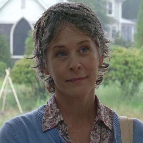 Carol Twd, Carol Peletier, Melissa Mcbride, Dead Ends, Devil May Cry, Summer Outfits Men, Sandbox, Perfect Woman, I Icon