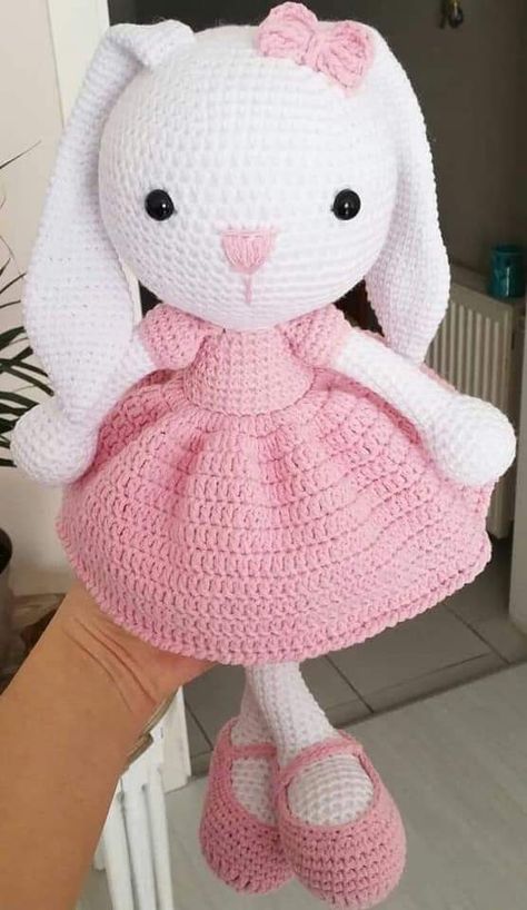 Crochet Doll Tutorial, Crochet Geek, Baby Doll Pattern, Crochet Bunny Pattern, Crochet Rabbit, Crochet Teddy Bear, Haken Baby, Crochet Teddy, Bunny Doll