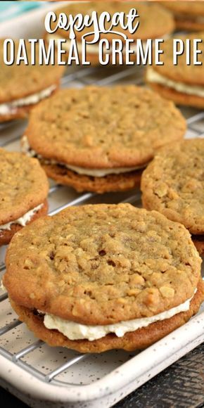 Little Debbie Oatmeal Cream Pies, Oatmeal Cream Pie Recipe, Oatmeal Cream Pie Cookies, Copycat Little Debbie, Oatmeal Creme Pies, Oatmeal Cream Pie, Creme Pie, Oatmeal Creme Pie, Oatmeal Cream Pies