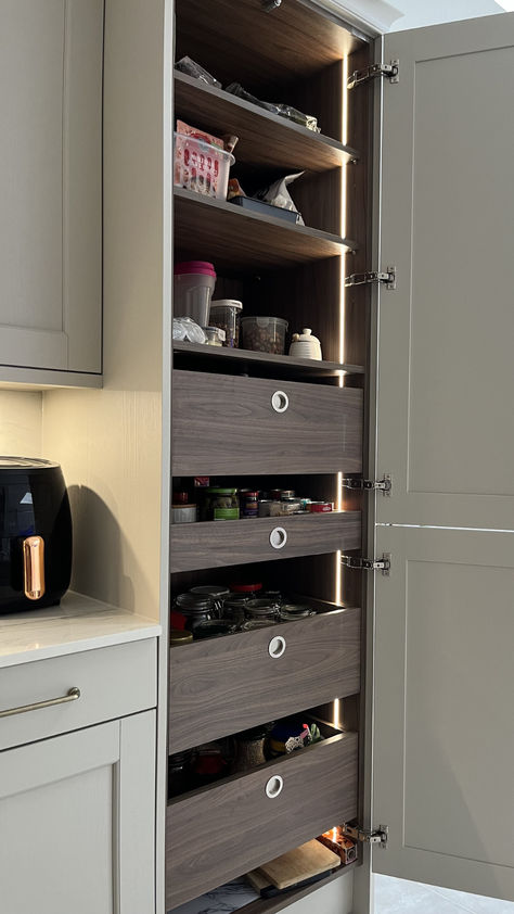 Effective storage solutions are one of the most significant kitchen design details to maintain a minimalist kitchen. Our 'The Hathaway' Tall Kitchen Pantry Unit allows you to house a feast's worth of ingredients in a perfectly organised manner. Tall Units In Kitchen Storage, Tall Unit Design, Larder Organisation, Tall Pantry Unit, Pantry Unit Kitchen, Tall Units In Kitchen, Chauhan Ji, Kitchen Design Details, Kitchen Tall Units