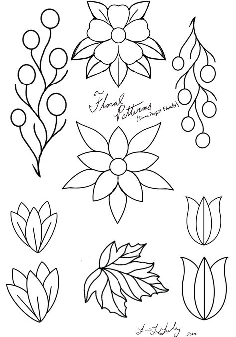 Ojibwe Beadwork, Ojibwe Floral, Powwow Beadwork, Flower Stencil Patterns, Flower Pattern Drawing, Native American Beadwork Patterns, Beaded Flowers Patterns, Native Beading Patterns, Beadwork Designs