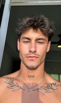 Small Men’s Chest Tattoo, Men Tattoo Ideas Collar Bone, Man Collarbone Tattoo, Small Mens Chest Tattoos, Men’s Tattoo Chest Small, Men Tattoo Ideas Aesthetic, Tattoos On Neck Men, Tattoo Collarbone Men, Coller Bone Tattoo Men