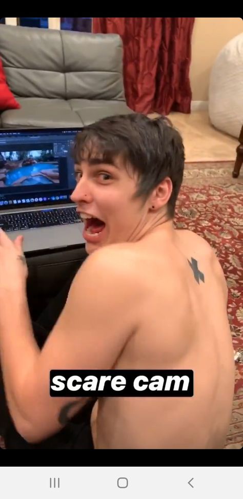 Sam And Colby Bracelet Ideas, Colby Brock Funny, Colby Brock Snapchat, Sam And Colby Fanfiction, Jake Weber, Colby Cheese, Ayyy Lmao, Trap House, Fav Youtubers